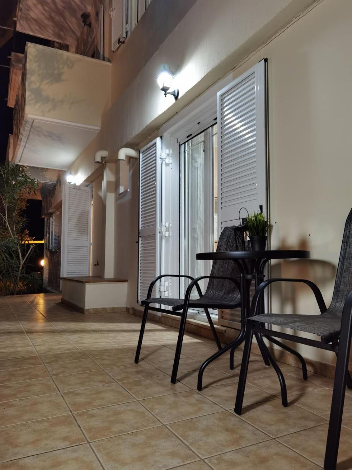 Olive Tree Apartments Lefkada City Bilik gambar