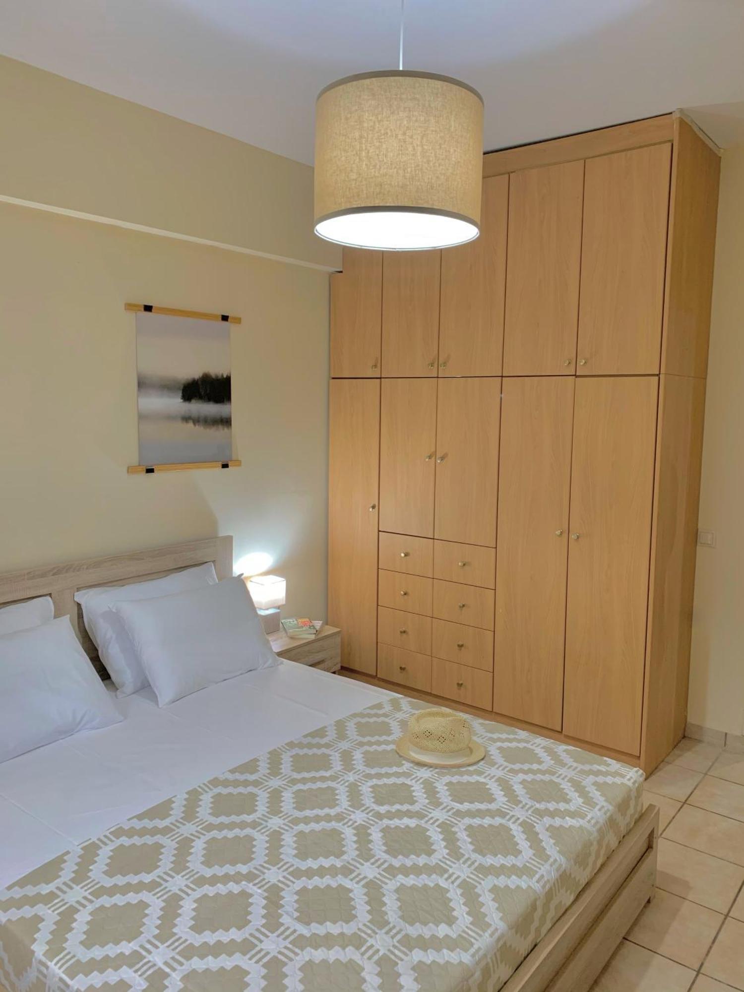 Olive Tree Apartments Lefkada City Bilik gambar